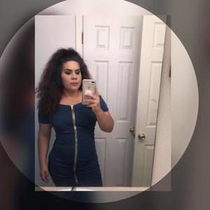 Meet your Posher, Daniela